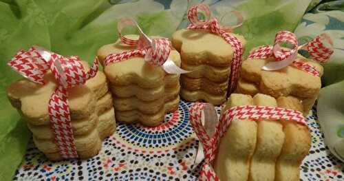 SABLÉS AU CITRON / LEMON SABLÉS / SABLÉS DE LIMÓN / سابلي