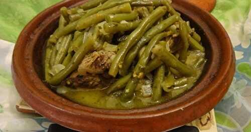TAGINE DE BŒUF AUX HARICOTS VERTS / BEEF TAGINE WITH GREEN BEANS / TAGINE DE TERNERA CON JUDIAS VERDES / طاجين اللحم بالفاصوليا الخضراء