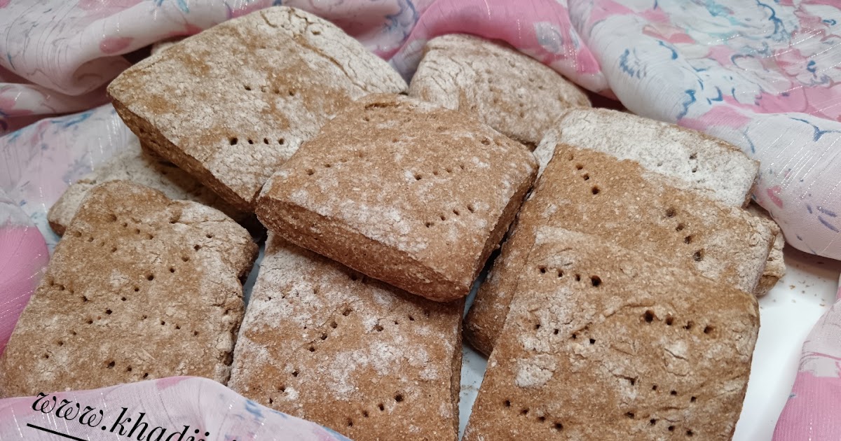 PAIN DE BLÉ ET DE SEIGLE / WHOLE WHEAT AND RYE BREAD / PAN INTEGRAL DE TRIGO Y CENTENO / خبز القمح الكامل والجاودار 