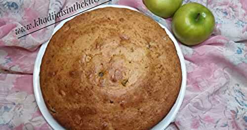 GÂTEAU AUX POMMES  / APPLE CAKE / BIZCOCHO DE MANZANA /  كيك التفاح