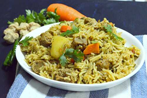Arabic Style Soya Chunks & Vegetable Rice