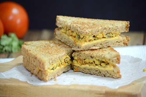 Scrambled Egg & Mushroom Sandwich ~ Mushroom Egg Bhurji Sandwich
