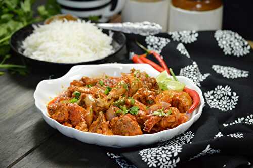 Roast Chili Chicken - Curry  - www.shanazrafiq.com