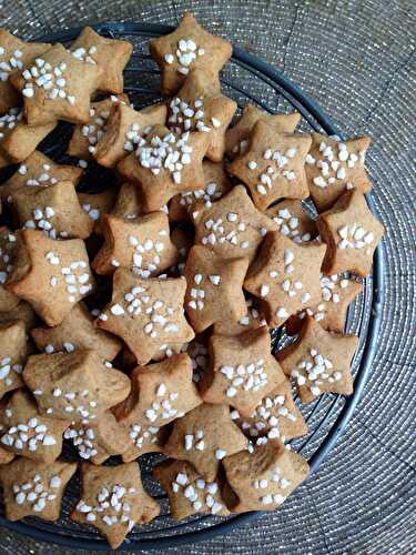 Christmas Spiced Mini Biscuits