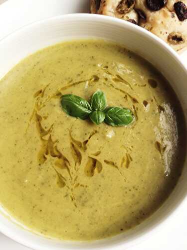 Courgette (zucchini) soup