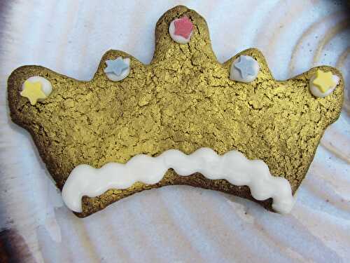 Crown Biscuits Fit For The Queen