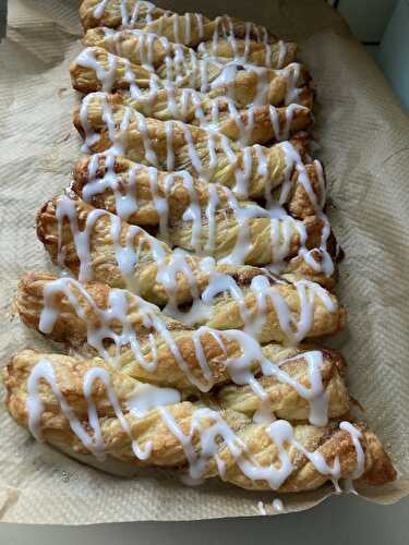 Easy Cinnamon Bun Twists