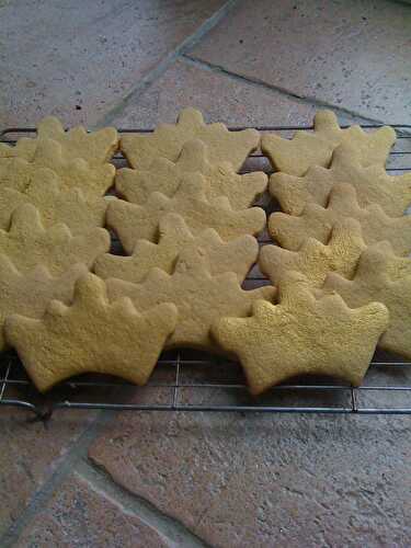 Golden Crown Biscuits