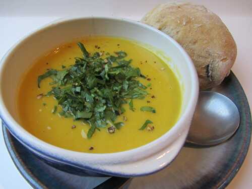 Leek and Pumpkin Soup (Soupe au Potiron)