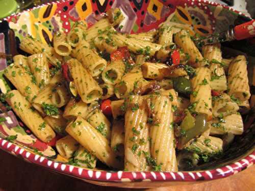 Mediterranean vegetable and parsley Pasta Salad