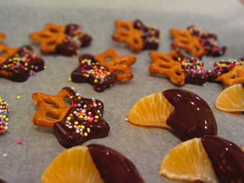 Petits Fours/Chocolate Coated Nibbles