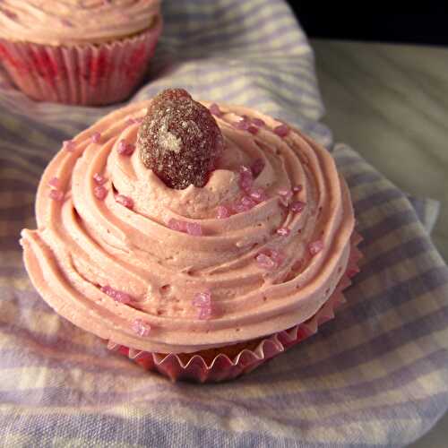 Ribena Cupcakes… cordially yours.