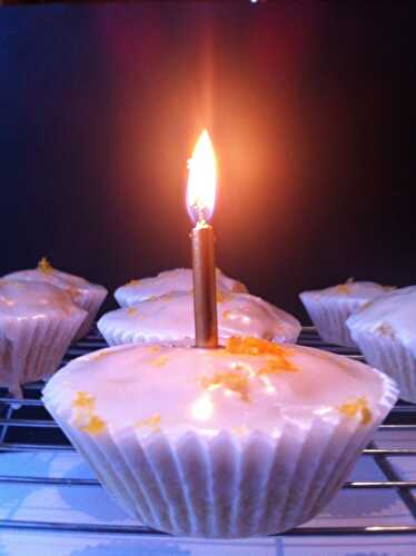 Zingy Meyer Lemon Cupcakes for my 1st Blogiversary!