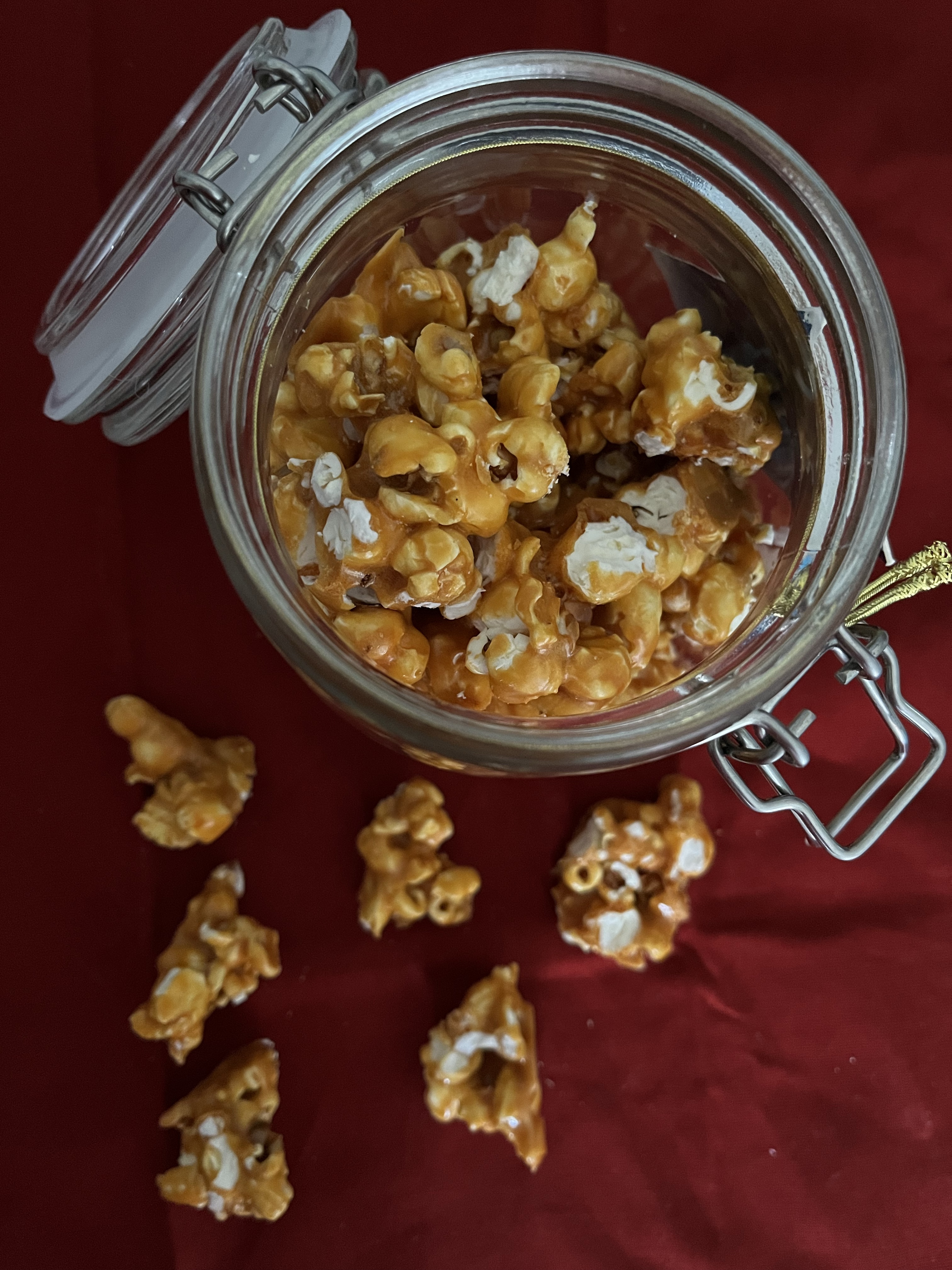 Dairy-free toffee popcorn