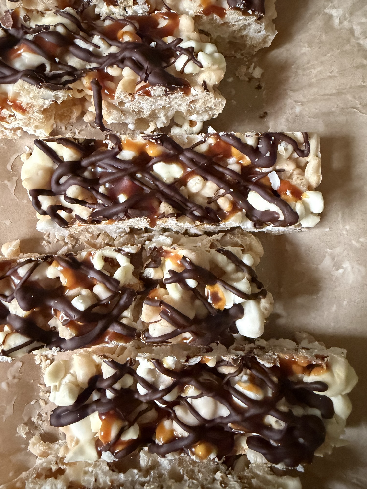 Copycat Pret Popcorn Bars