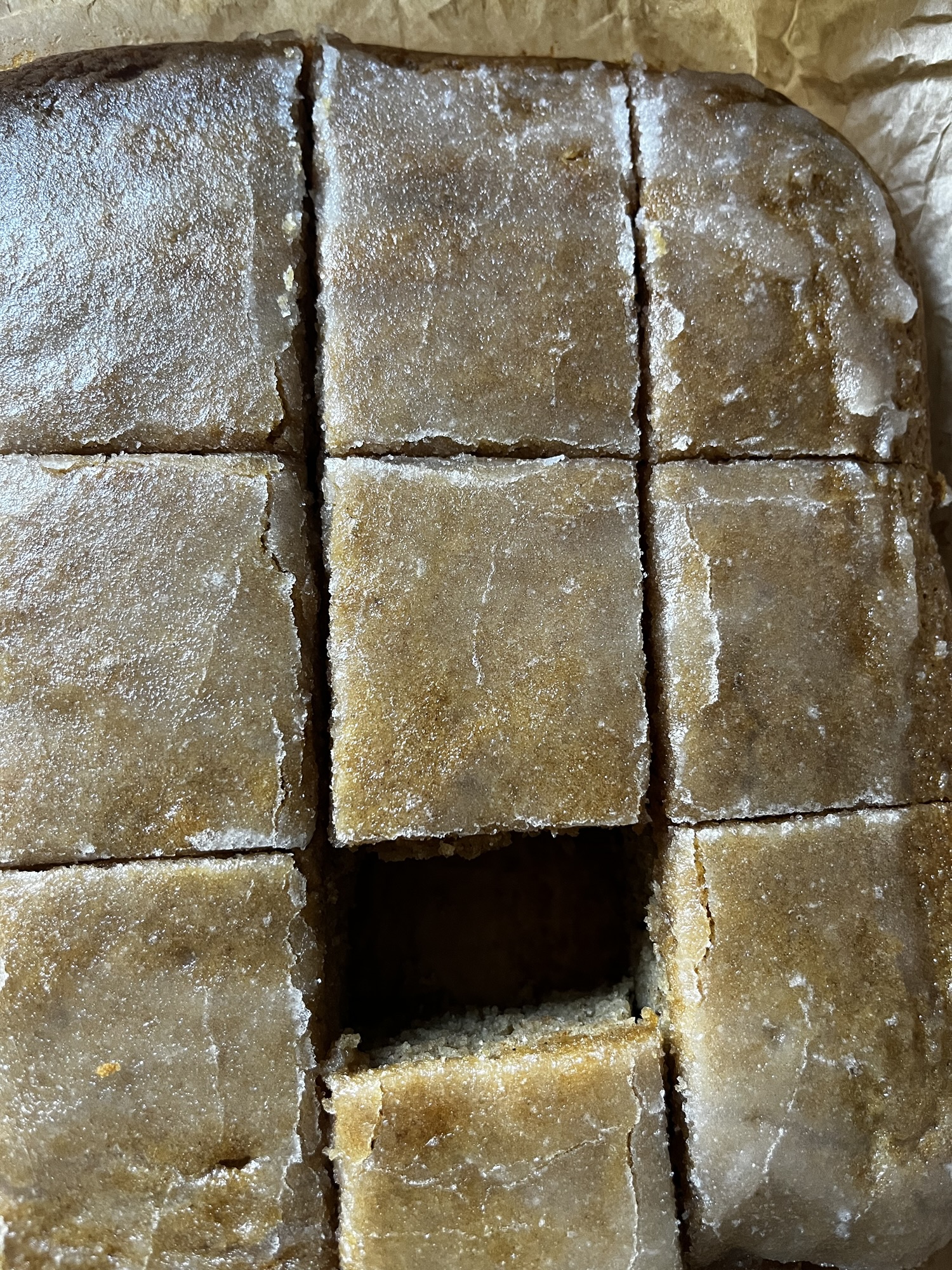 Ginger & Lime Drizzle Traybake
