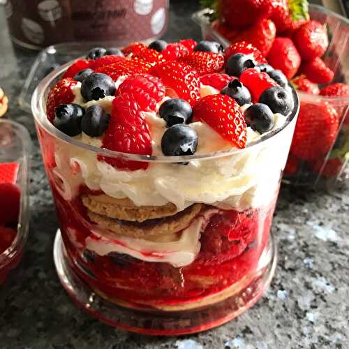 Macaron Berry Sherry Trifle