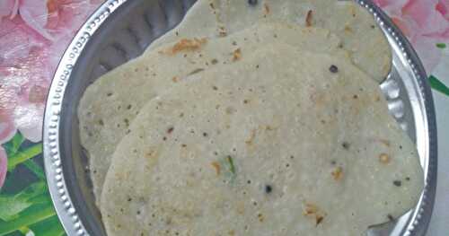 Akki Roti / Arisi Adai - Healthy Karnataka Breakfast Recipe 