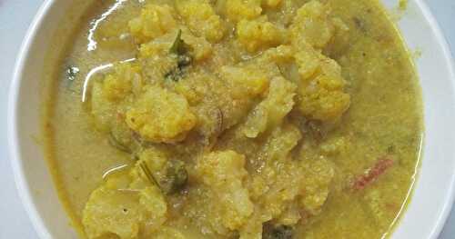 Chettinad Cauliflower Kurma | Cauliflower Paaya | Tiffin Side dish Recipe