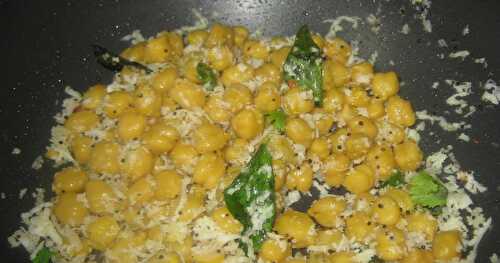 Kondai kadalai Sundal - Channa Dal / Chole / Chick peas Navarathri Sundal Recipe - Festival Recipe 