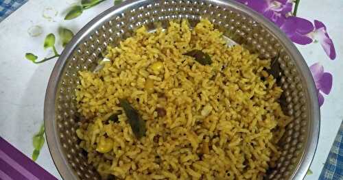 Kovil Puliyodharai in Iyengar Style - Temple Style Puliyodharai - Tamarind Rice / Puli Sadam - Variety Rice Recipes - Lunchbox Recipes 