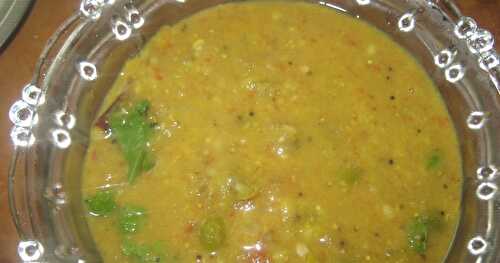 Pachai Sundakkai Dal Gotsu for Ven Pongal and Idli - Traditional Madurai Gotsu Recipe