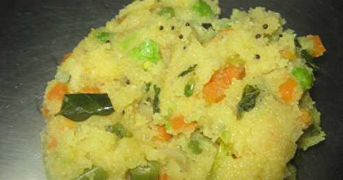 Rava Kichadi - Hotel Style Vegetable Rava Kichadi - Healthy breakfast Recipe