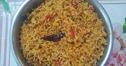 Spicy Tangy Tomato Rice / Thakkali Sadam - Kids Lunchbox Recipe