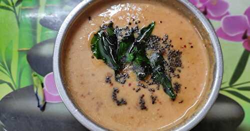 Red Chilli Coconut Chutney | Red Coconut Chutney for idli and Dosa