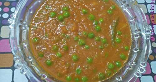 Tamil Nadu Style Green Peas Masala | Traditional Style Pachai pattani Masala | Chapathi Poori Side dish Recipe