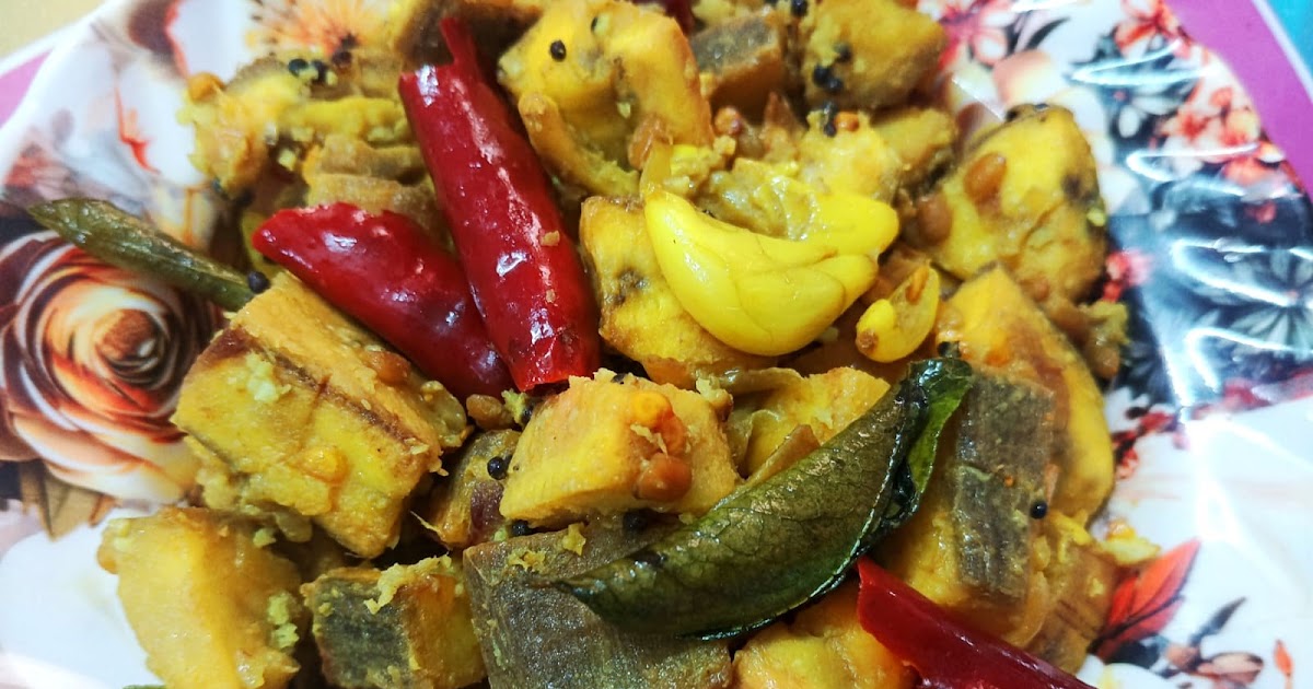 Traditional Raw banana poriyal | Vazhaikkai Poriyal