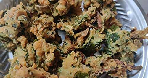 Palak Pakoda Recipe | Crispy Keerai Pakoda | Evening Snack Recipe