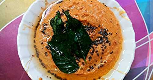 Vengaya Kara Chutney | Spicy Onion Chutney for Idli Dosa