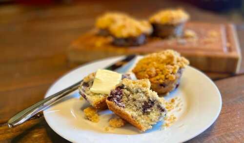 Easy Zesty Blueberry Muffins with Streusel Topping