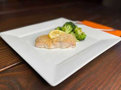 Oven Baked Salmon with Broccoli (Sheet Pan Recipe)