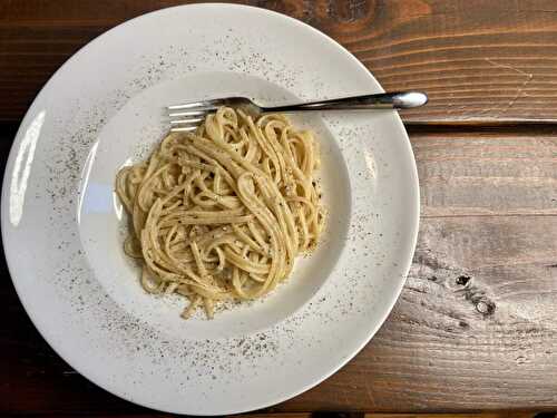 4 ingredient Cacio e Pepe Recipe that will catapult you into pasta heaven