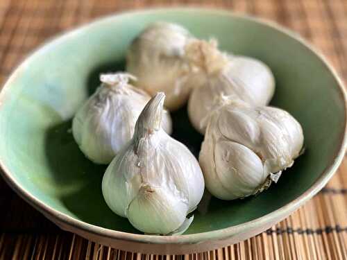 The Best Way to Peel Garlic (and how to buy, cook, and store it) - Maplewood Road