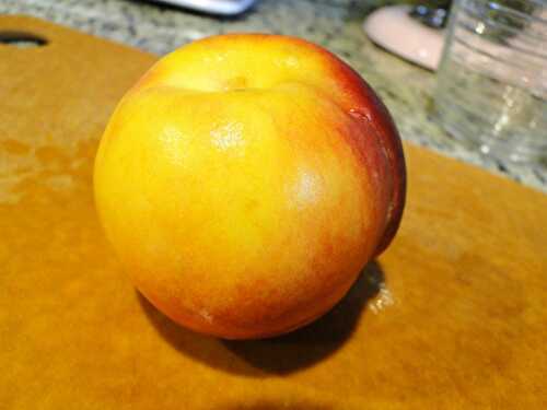 Peach ice cream – Marshmallows & Margaritas