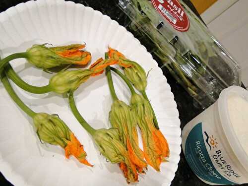 Ricotta-stuffed squash blossoms – Marshmallows & Margaritas