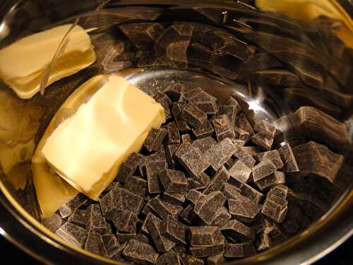 Triple chocolate cookies with sprinkles – Marshmallows & Margaritas