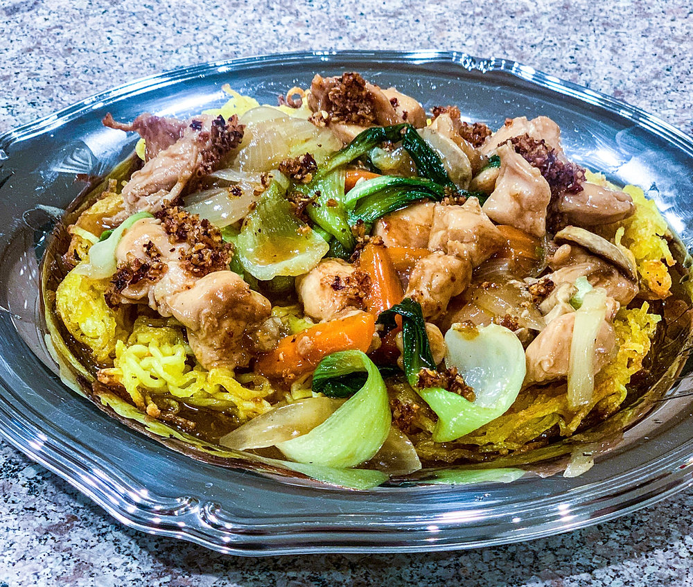 CRISPY CHICKEN CHOW MEIN