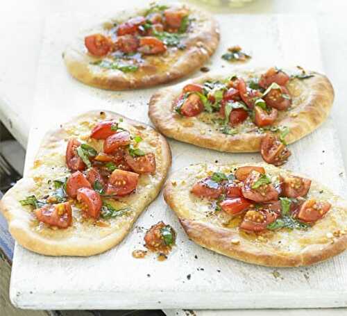 Garlic Bread Pizzas
