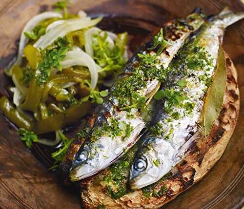Grilled Sardines & Green Peppers