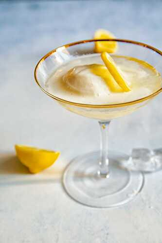 Lemon Prosecco Float