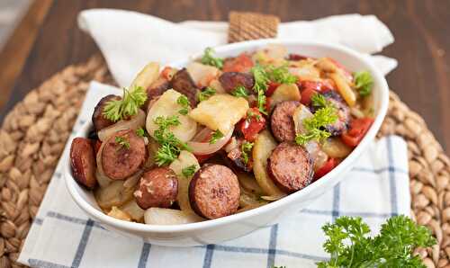 Smothered Potatoes & Sausage