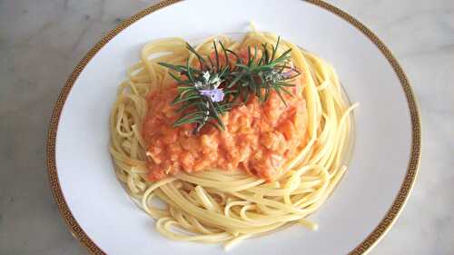 Spaghetti With Pink Sauce