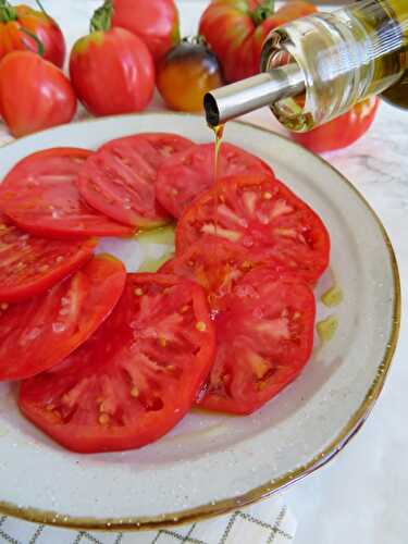 Spanish Tomato Salad