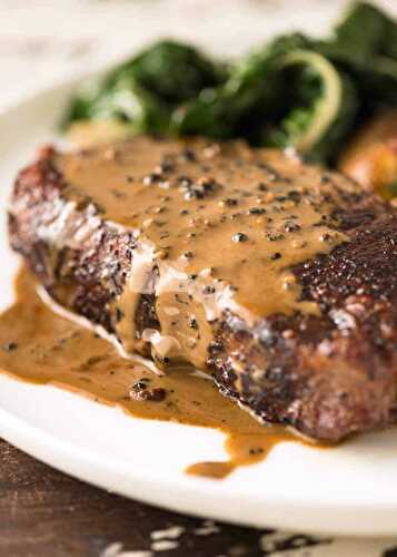 Steak & Peppercorn Sauce