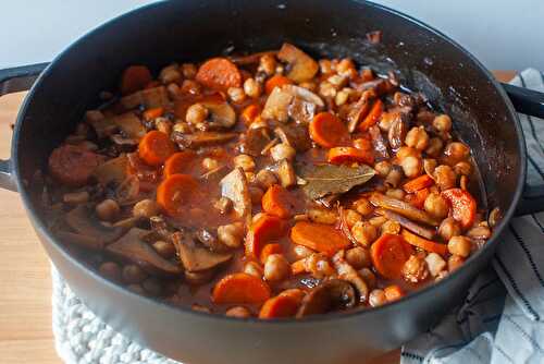 Tangy Braised Chickpeas