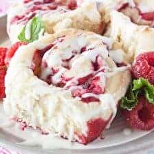 Raspberry Cheesecake Sweet Rolls Recipe